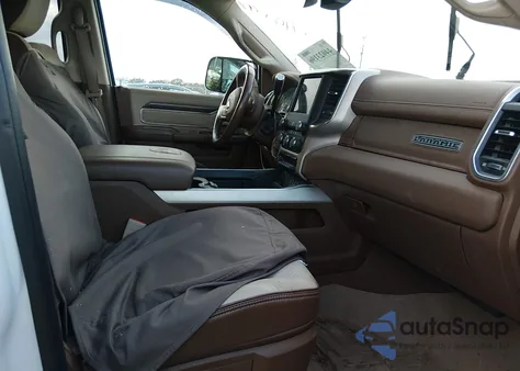 2021 Ram 2500 Laramie 4X4 6'4 Box from USA, damaged, VIN 3C6UR5FL1MG572788